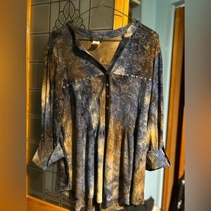 Women’s top NEW with tags